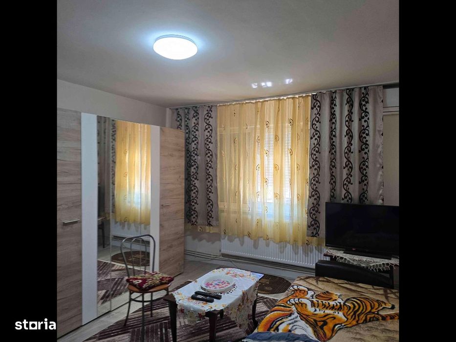 Hunedoara 2camere, parter.