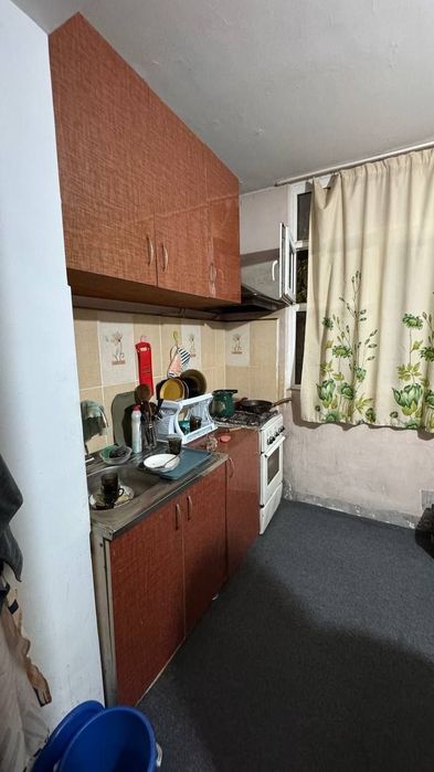 Продается квартира Юнусабад 18кв 3/1/4