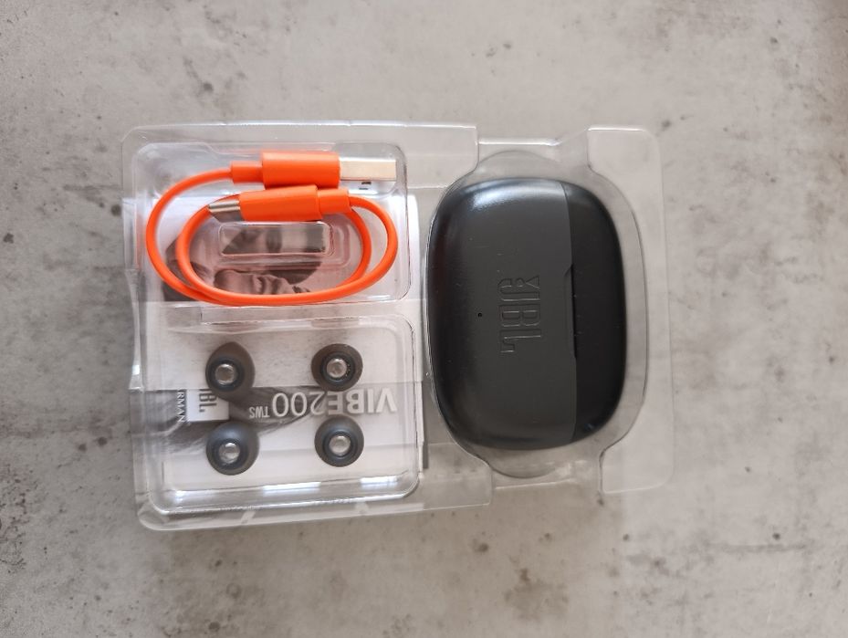 JBL Vibe 200 tws