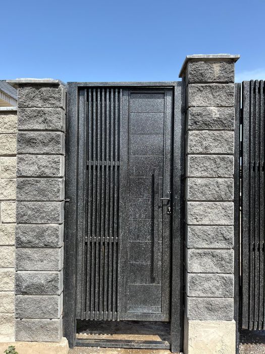 Продаются распашные ворота