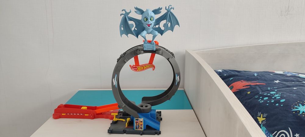 Писти Hot Wheels