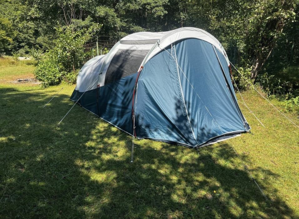 Cort camping pentru 4 persoane Arpenaz 4.1 Fresh & Black