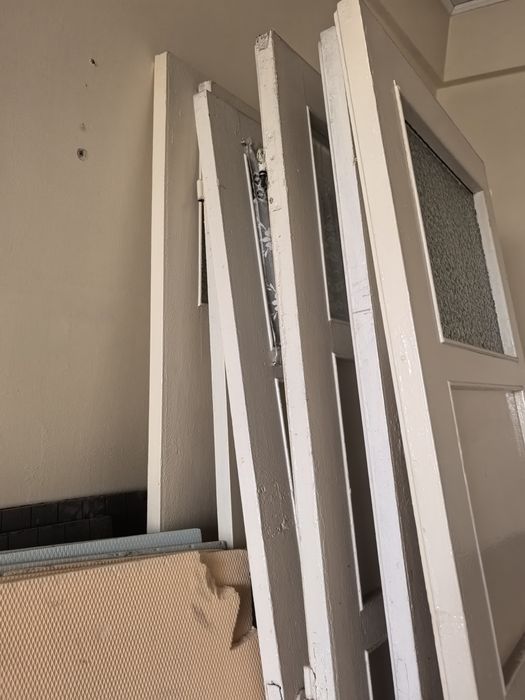Uși din lemn  apartament