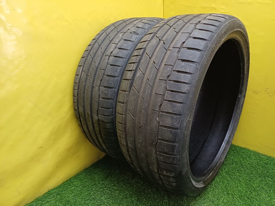 Шины 225/35 ZR19 Hankook пара.