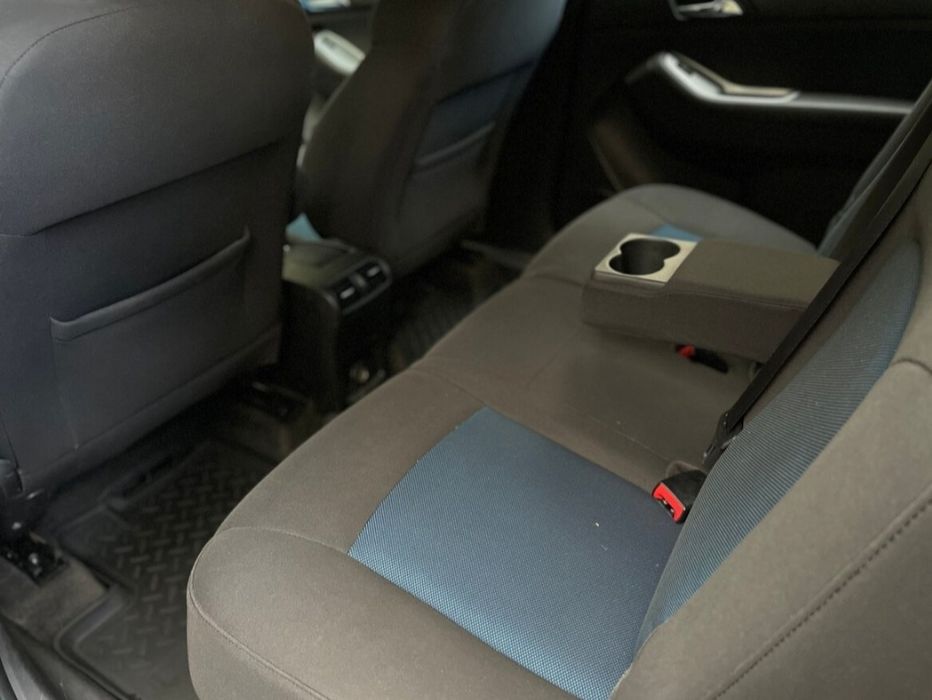 Кроссовер 6 мест перевозки пассажиров между городами Ташкент Бухара