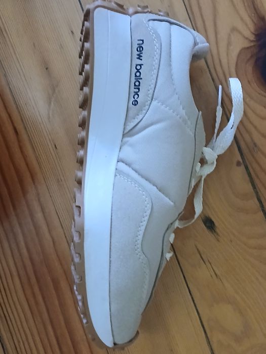Маратонки NEW BALANCE 327