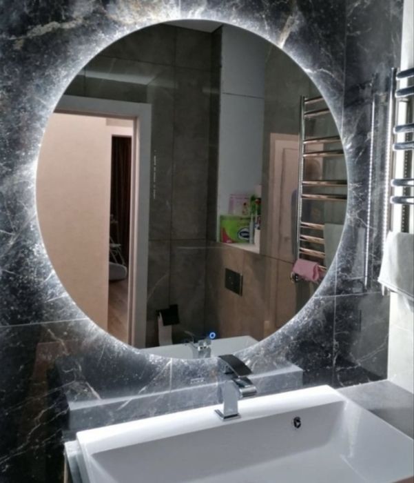 Зеркало настенное