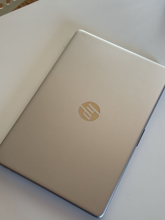 Лаптоп HP | Intel i7 | 16GB RAM | 512GB SSD | Full HD | Windows 11
