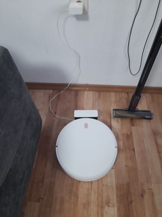 Прахосмукачка робот Mi