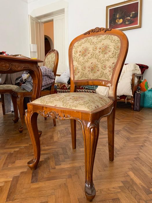 Vand sufragerie Madrigal, pentru iubitorii stilului clasic!