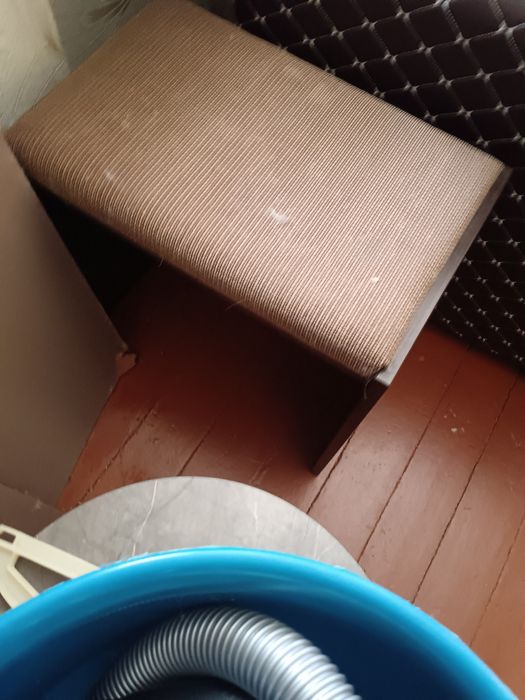 Комод с зеркалом для косметики