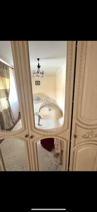 Спальный гарнитур