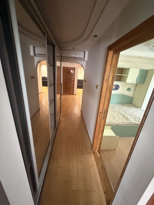 3 camere decmandat, zona General, mobilat si utilat,centrala, Ac,