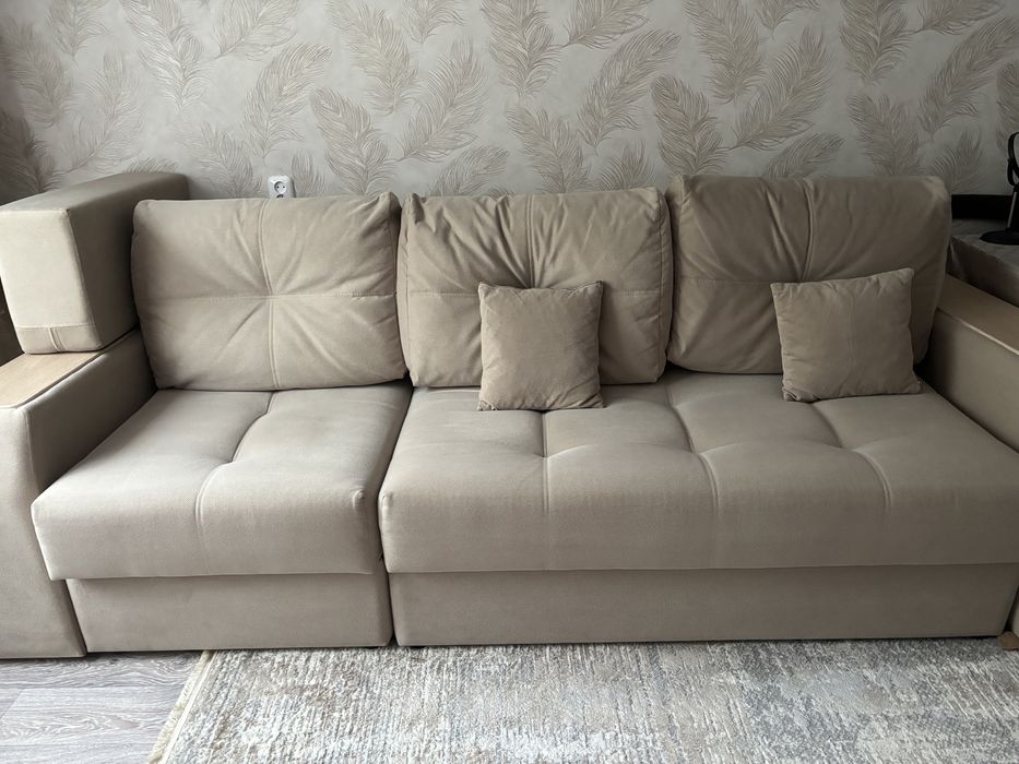 Диван в гостиную