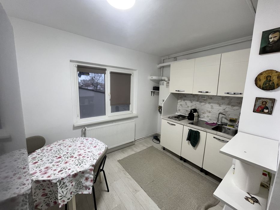 Inchiriez garsoniera