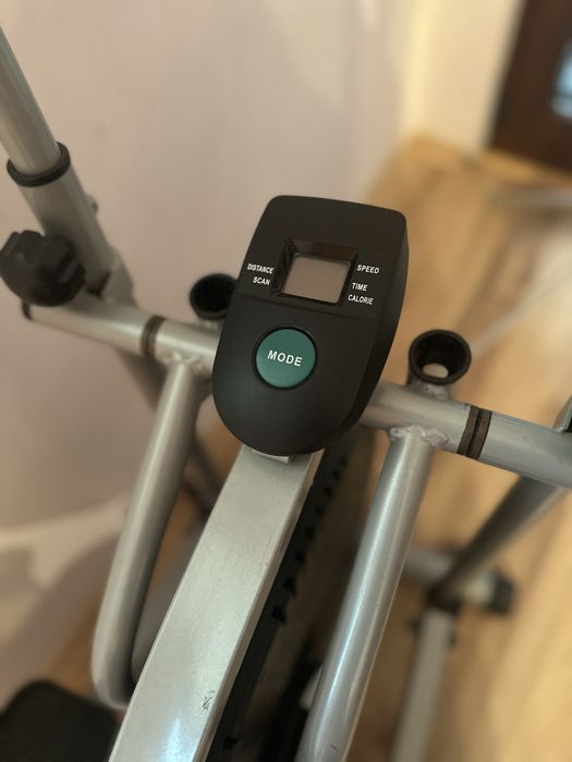 Велоергометър / кро стренажор 2-в-1 – готов за тренировки