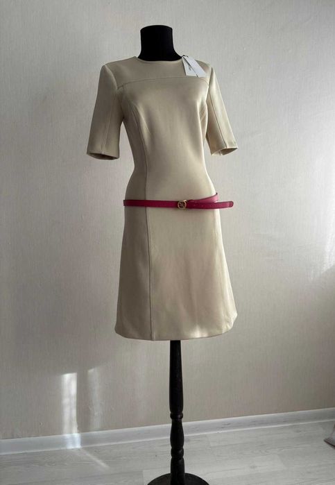 Чисто нова рокля Calvin Klein