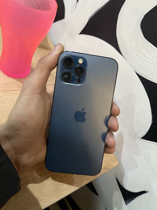 Продам Iphone 12 Pro Max 256gb