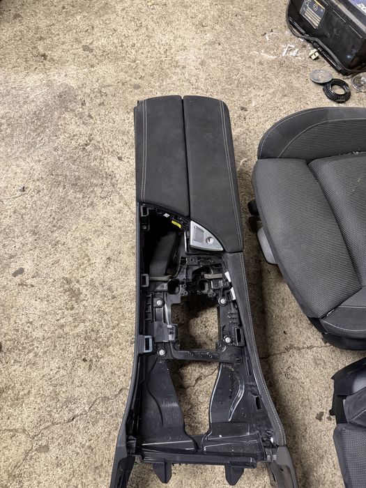 Рекаро салон алкантара за BMW F11 Facelift LCI