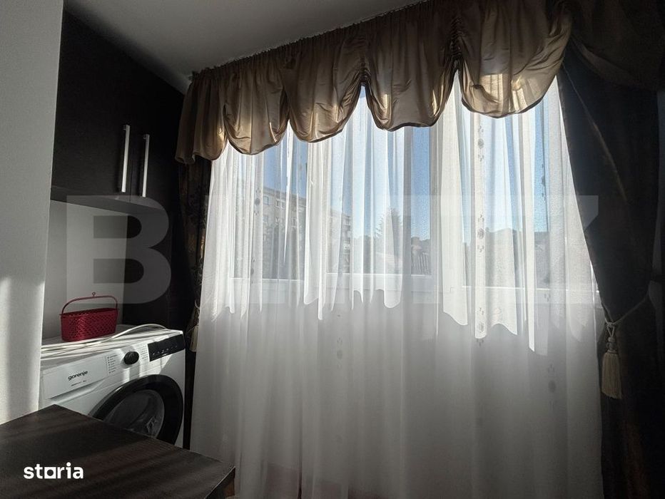 Apartament cu 3 camere, 64 mp, zona Nufarul
