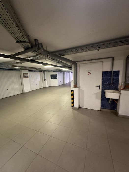 Дава се под наем Гараж / Паркомясто в София, Красно село - 40 кв.м за 278.97 € - Снимка #4