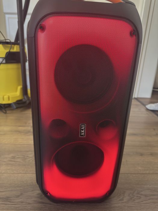 Akai party speaker 400