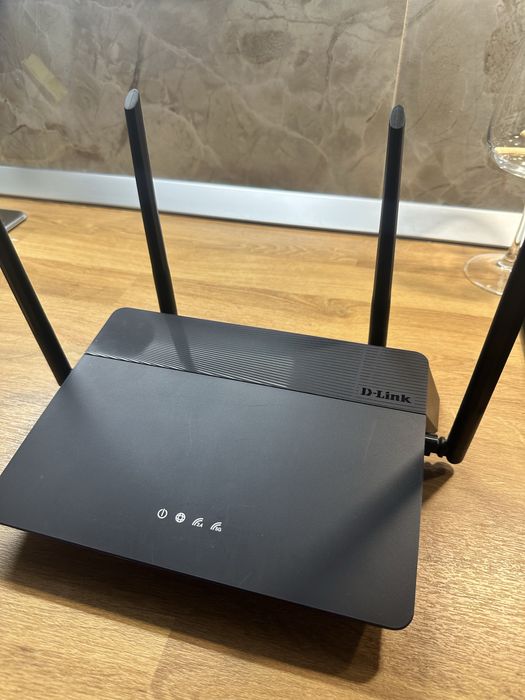 Router D-Link DIR-878