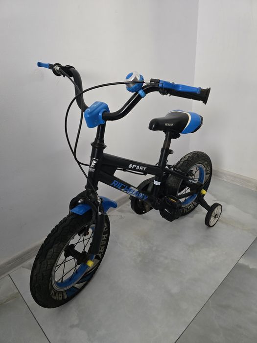 Bicicleta copii  3-4 ani
