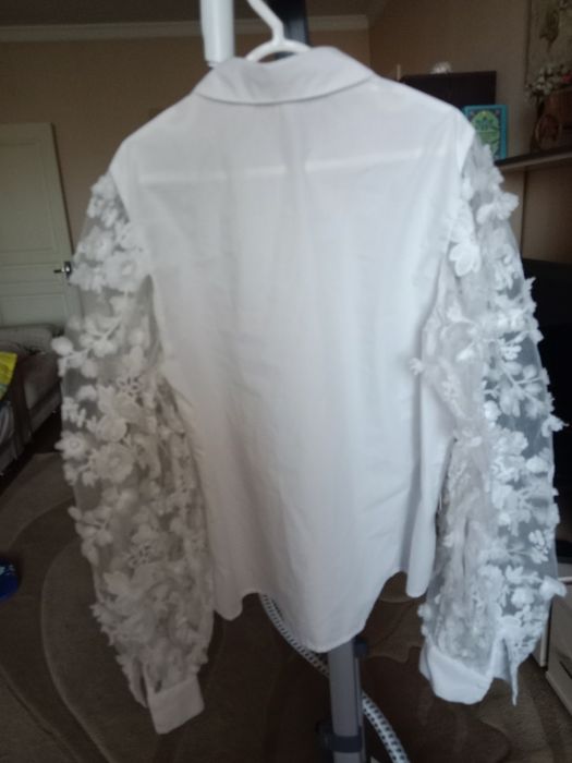 Продаётся рубашка