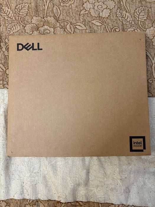 Laptop Dell Pro 14 PC14250