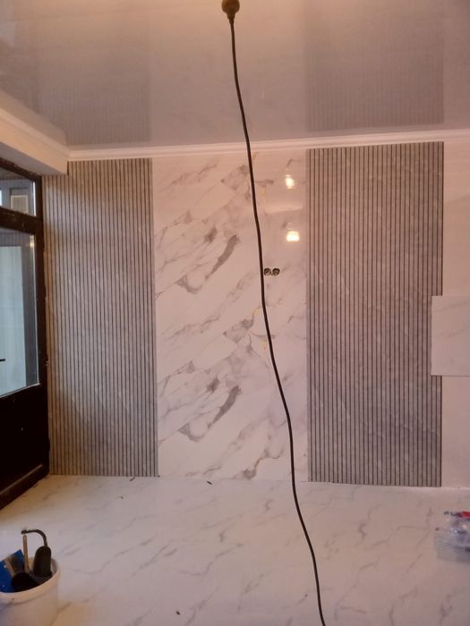 Поклейка обоев,внутренняя отделка.