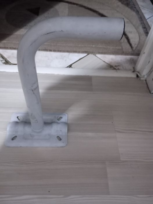 Vând un sistem întreg de recepție TV prin satelit