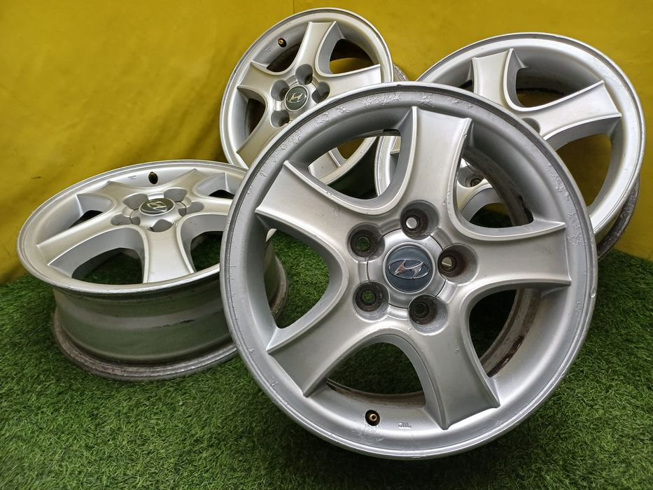 Диски R16 5x114.3 на Hyundai и другие.
