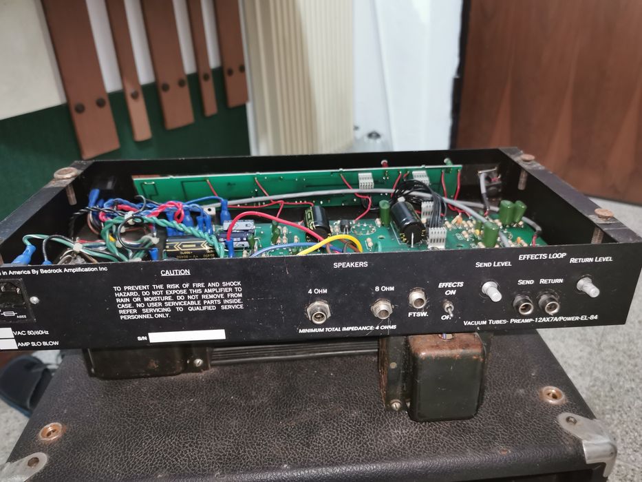 Amplificator 100 w pe lămpi made USA ani 80