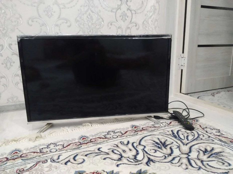 Телевизор Артел.