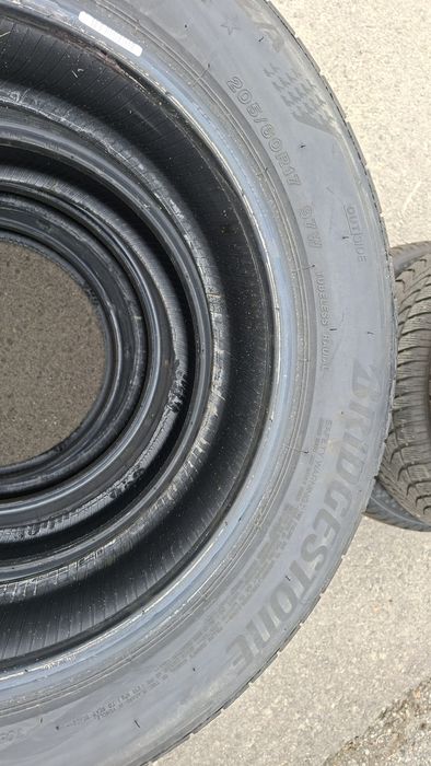 Anvelope noi 205.60.17 Bridgestone vara