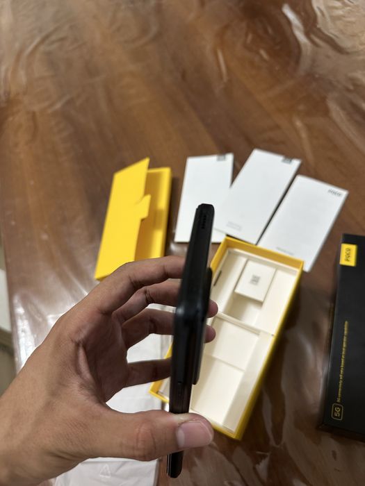 Poco F5 Pro 12+7/256Gb ideall karobka