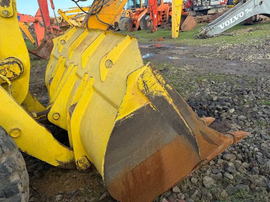 Cupa incarcator frontal Komatsu WA320