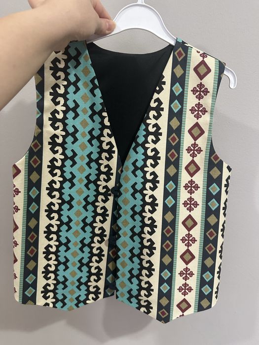 Национальные жилетки