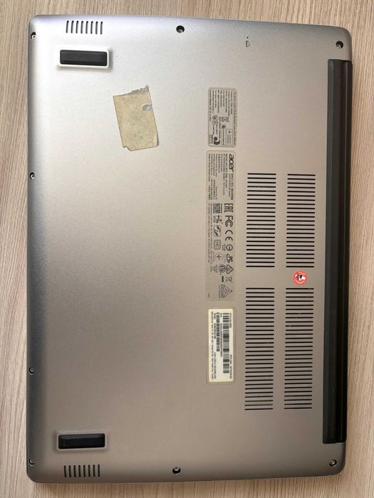 Продам Ноутбук ACER Swift 3 SF314-54 в хорошом состоянии