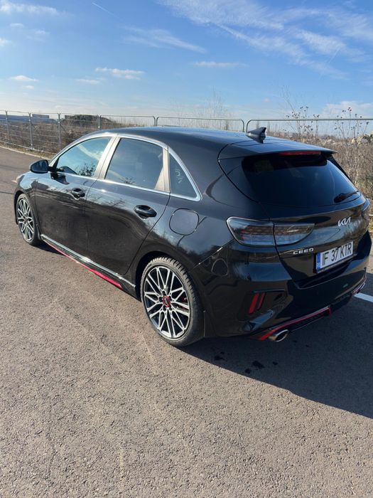 Kia Ceed PE 1.6 T-GDI GT MY 2024 full options