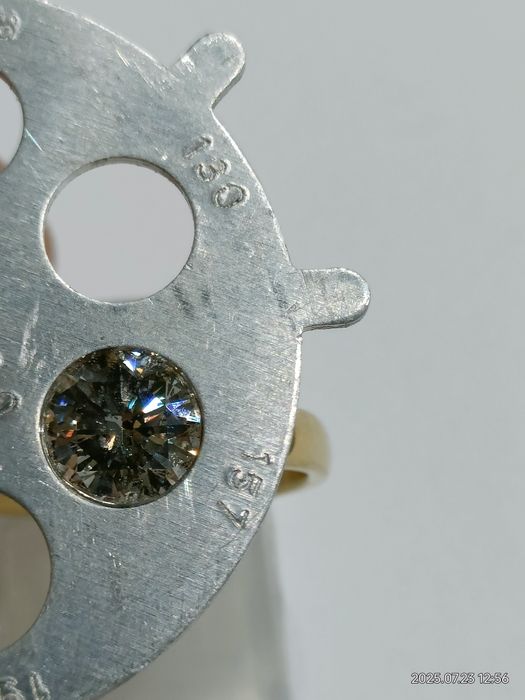 Vind inel din aur 18kt cu diamant 1,60ct