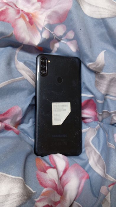 Продам телефоны сам пользовался