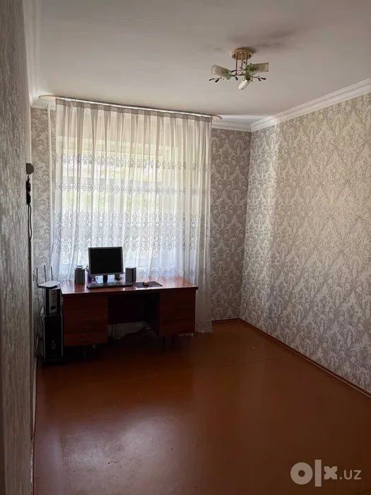 Ц15 Продаётса 3/1/4 Посол Казахстан  78кв.м