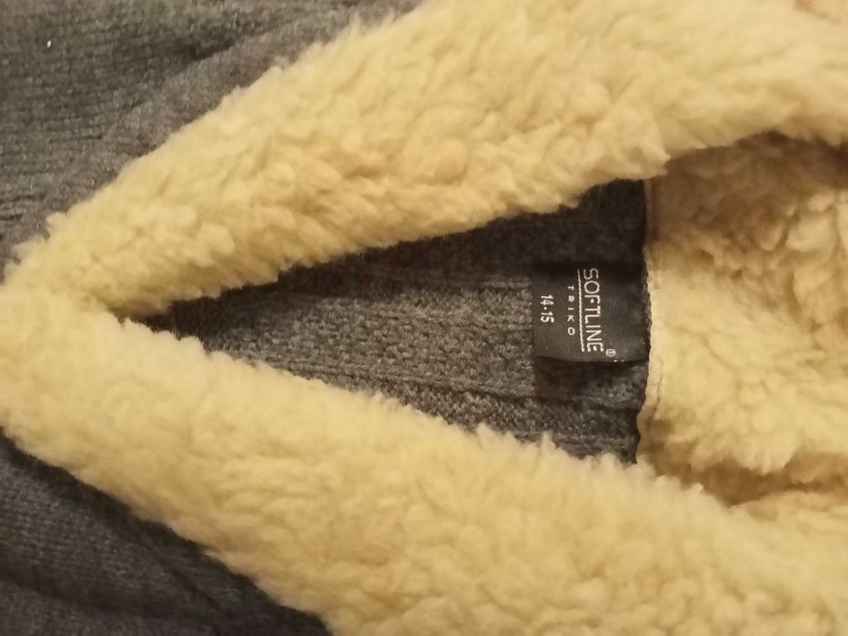 Нова детска жилетка