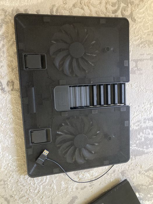 Продаю ноутбук lenovo