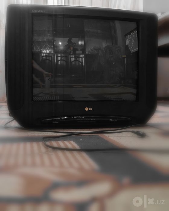 Телевизор LG. Работает
