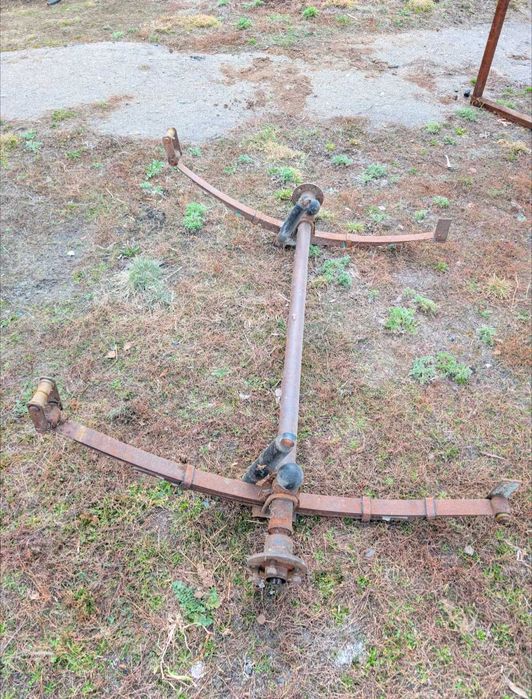 Прицеп легковой :рама,ось,рессоры