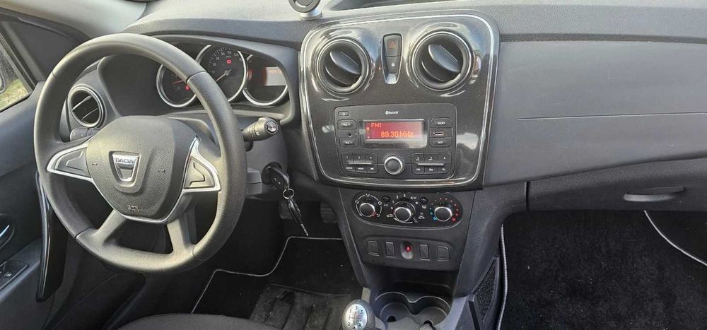 Vând Dacia sandero, 2019 la 5600 euro