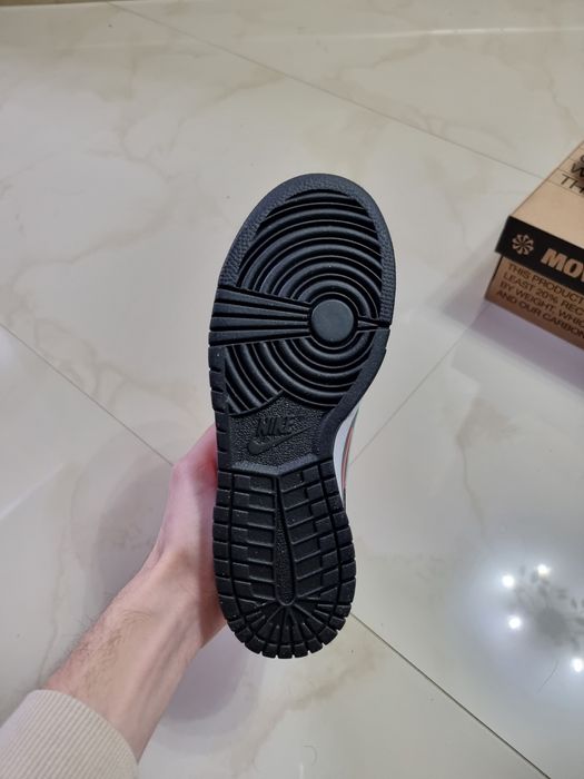 Nike Dunk low "Marker Swoosh"